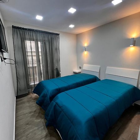 B&B Zia Giuseppina & Rosa Alla Riviera Di Chiaia Napoli Eksteriør billede